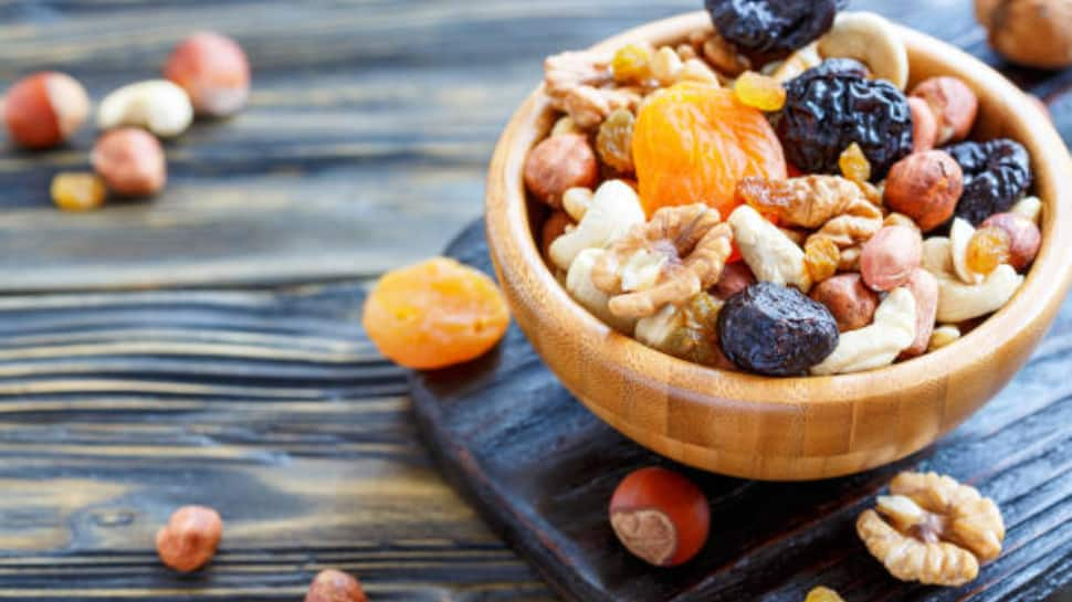 Make The Most Of Your Summer Diet: The Best Ways To Eat Dry Fruits