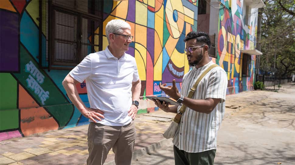 Tim Cook Impressed With Mural Paintings At Delhi’s Lodhi Art District