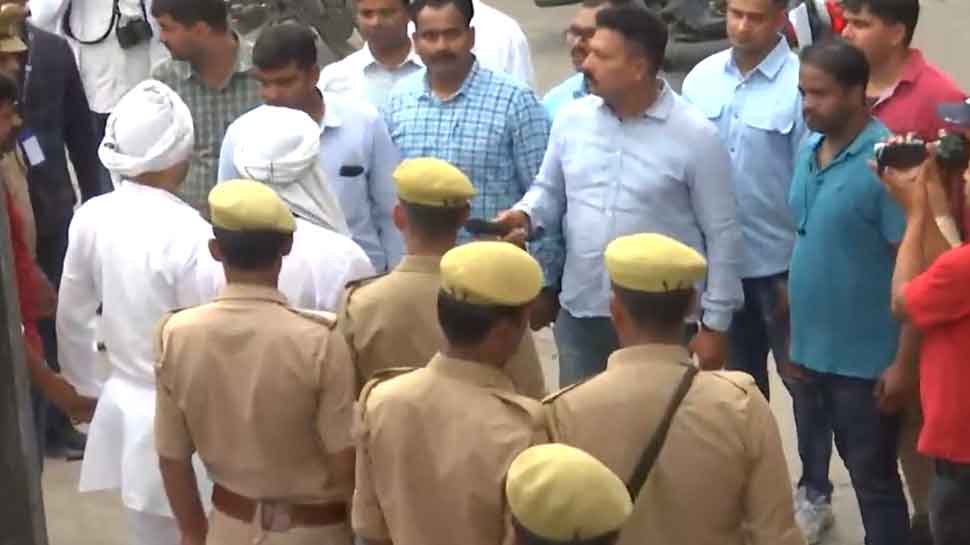 Atiq Ahmed-Ashraf Murder: SIT Recreates Crime Scene in Prayagraj - WATCH