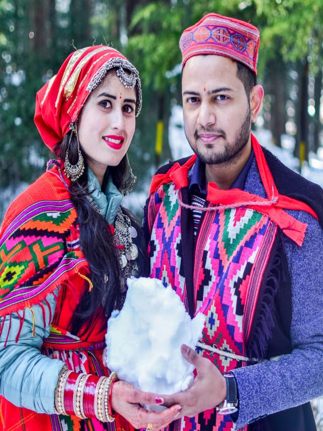 Traditional Himachal – Bride in their Traditional Dress – Journal Edge