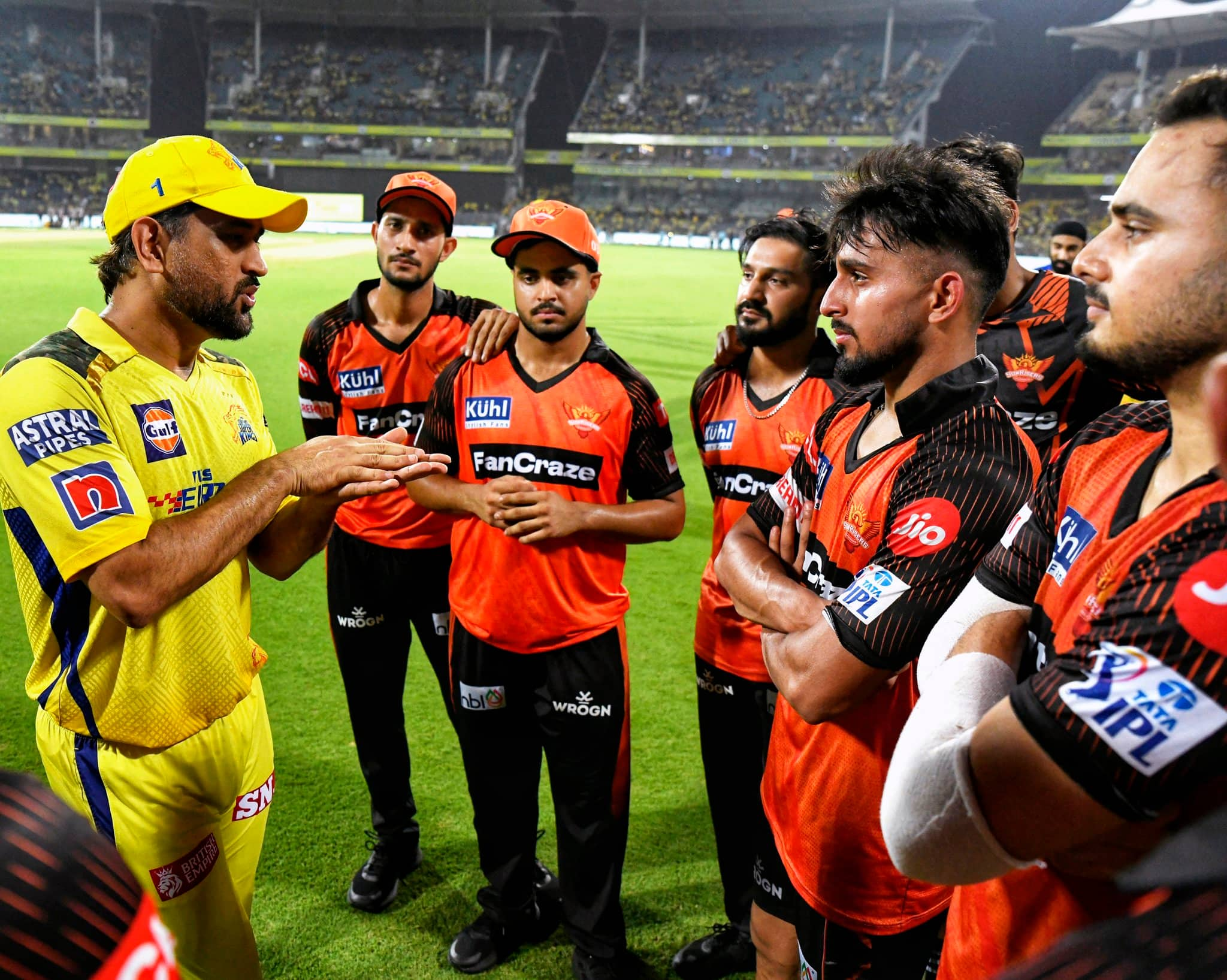 MS Dhoni's Lesson For SRH Players