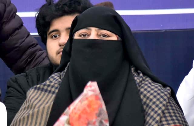 Shaista Parveen in trouble, 1 lakh reward on Mafia