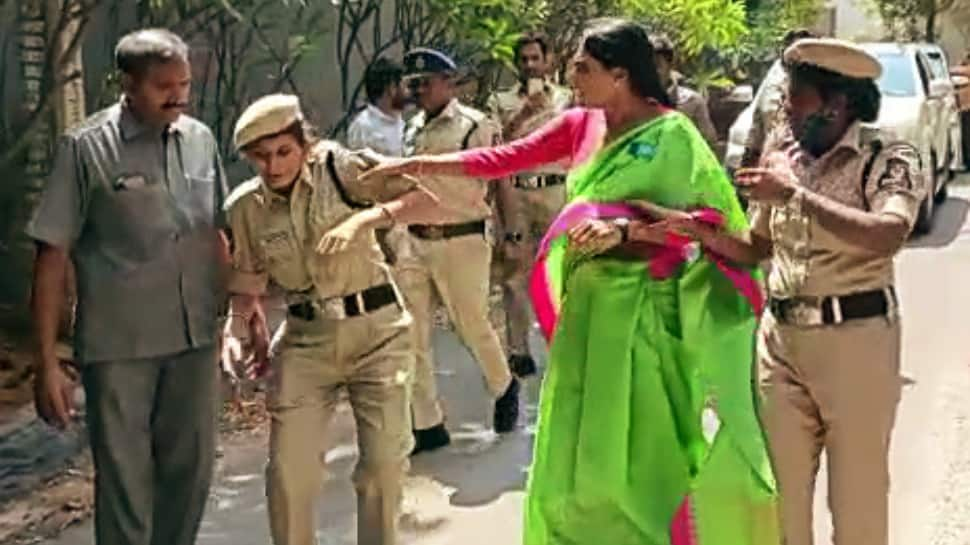 YS Sharmila Arrested For &#039;Assaulting&#039; Cops In Hyderabad, She Says They &#039;Behaved Rudely&#039;