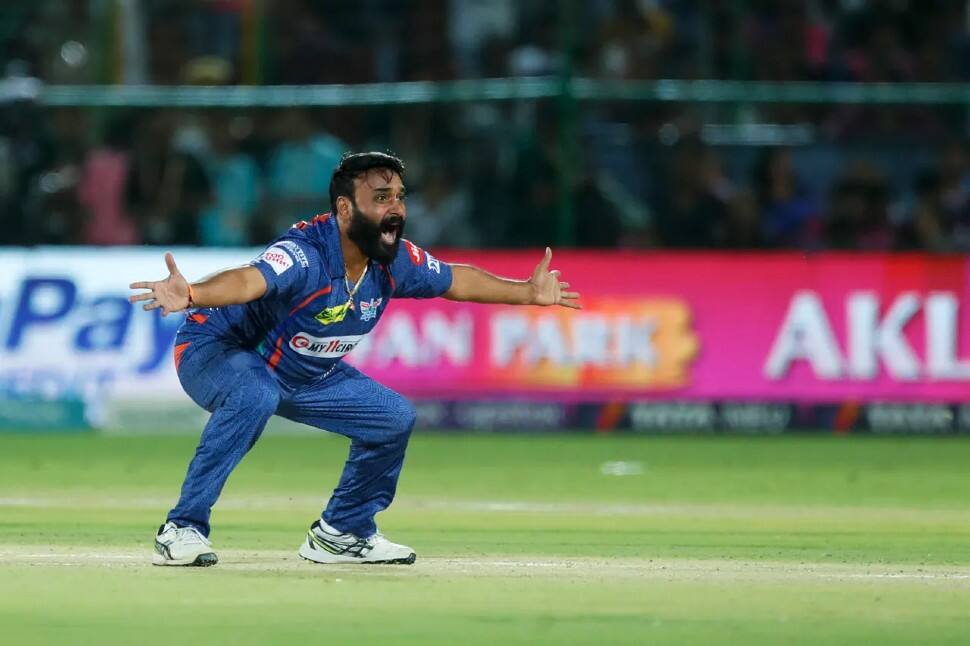 Lucknow Super Giants leg-spinner Amit Mishra has been sensational in IPL 2023 so far even at 40 years of age. Mishra has picked up 4 wickets in 4 matches with an excellent economy rate of 6.5. (Photo: BCCI/IPL)