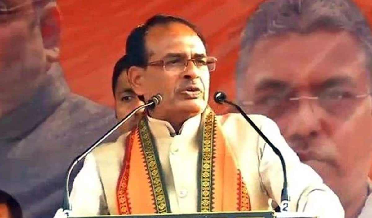 MP CM Shivraj Singh Chouhan Allows Priests To Sell Temple Land, Congress Slams Move