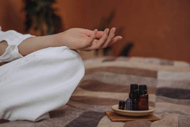 5 Benefits Of Aromatherapy Yoga: Unlocking The Power Of Natural Healing