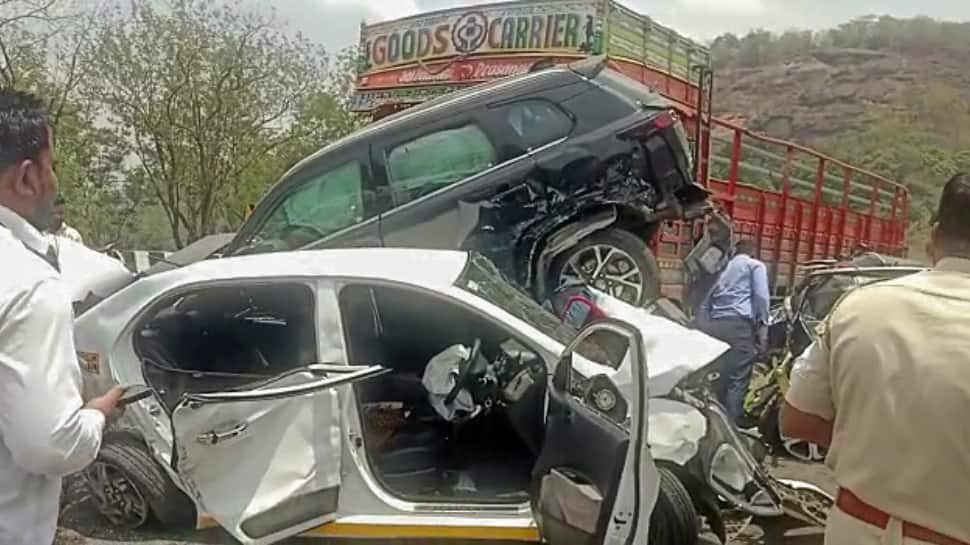 Truck Hits Over 10 Vehicles After Brakes Fail On Mumbai-Pune Expressway; 6 Injured