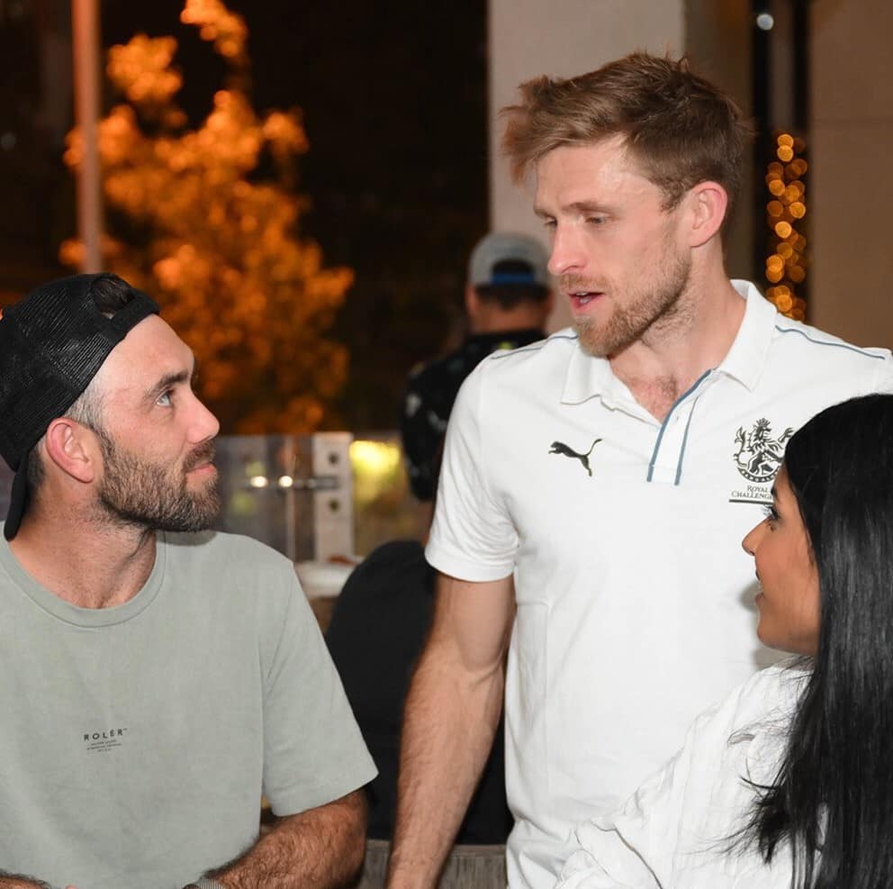 Maxwell in an intense chat with David Willey