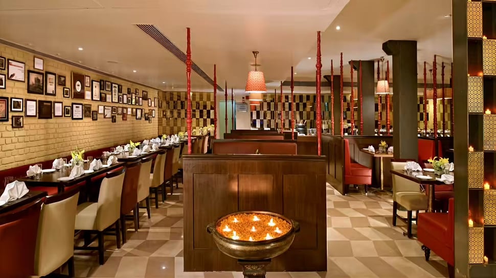 Check Out Delhi&#039;s Finest Restaurant Serving Delicious Food For Ages - Gulati 