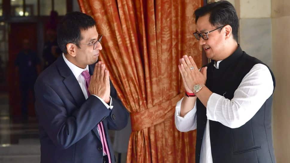 CJI Chandrachud Gets Rijiju&#039;s Praise For &#039;Heartwarming&#039; Action Allowing Exam Writer To Candidate With Disability