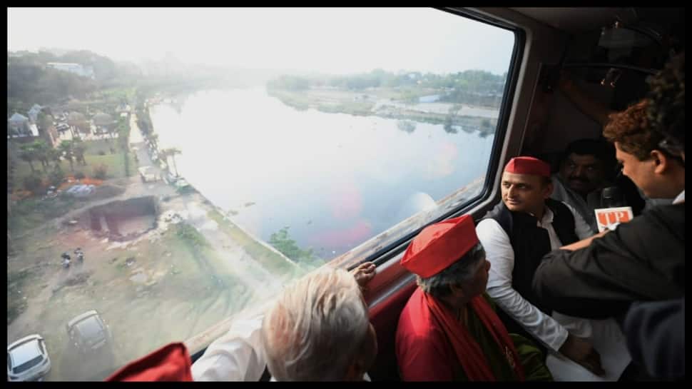 Lucknow Civic Polls: Akhilesh Yadav Boards Metro To Put SP Campaign On Track, Slams BJP For &#039;Stalling Work&#039;