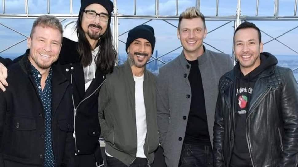 90s Pop Band Backstreet Boys Land In Mumbai, Paps Repeat &#039;Ikade Ikade&#039; - Watch