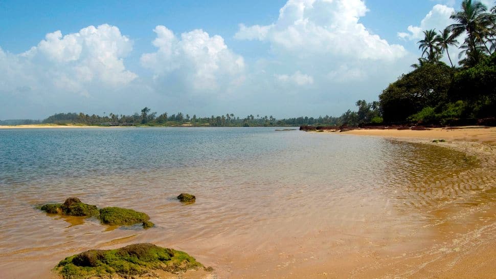 Laze Around In Diveagar, Maharashtra