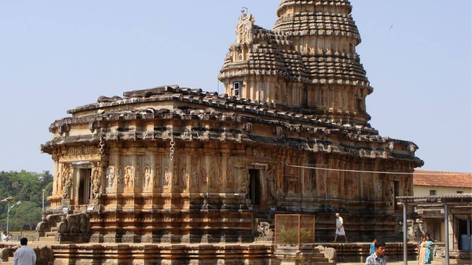 Visit Ancient Temples Of Sringeri, Karnataka