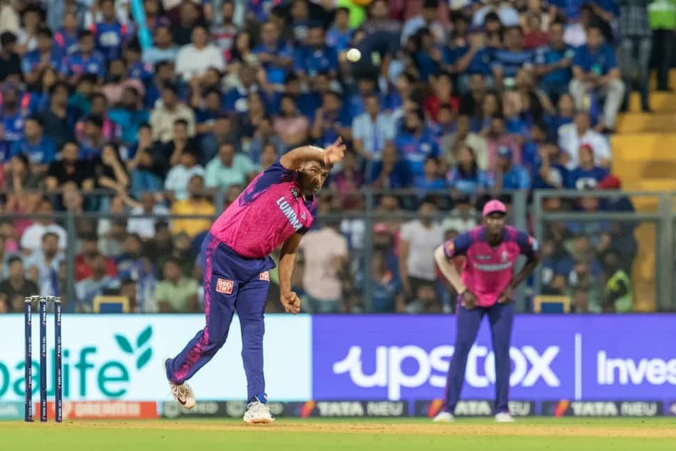 Rajasthan Royals off-spinner Ravichandran Ashwin has 170 wickets in 193 matches till date. Ashwin can surpass Lasith Malinga soon to become 5th highest wicket-taker in IPL history. (Photo: BCCI/IPL)