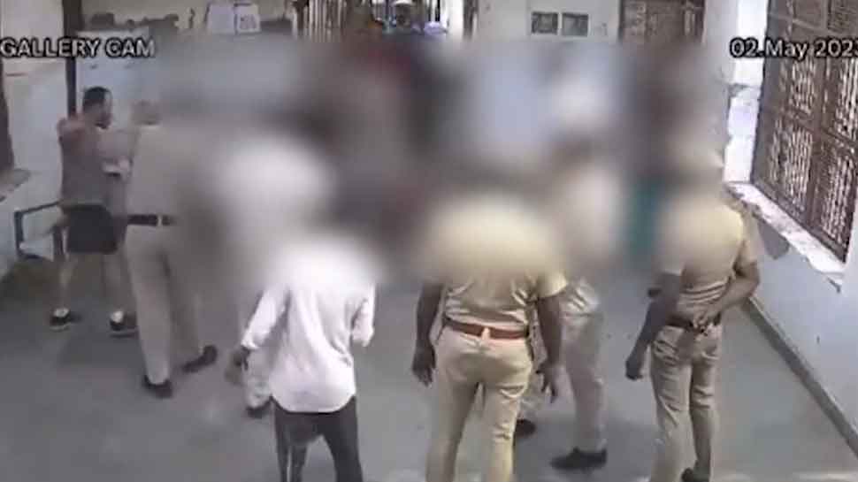Tillu Tajpuriya Murder: Another CCTV Footage Shows Gangster Being Stabbed In Front Of Cops | Delhi News | Zee News