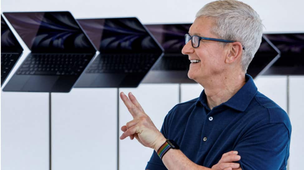You are currently viewing As Apple Slows Down Pace Of Hiring, Tim Cook Says Mass Layoffs Are ‘Last Resort’