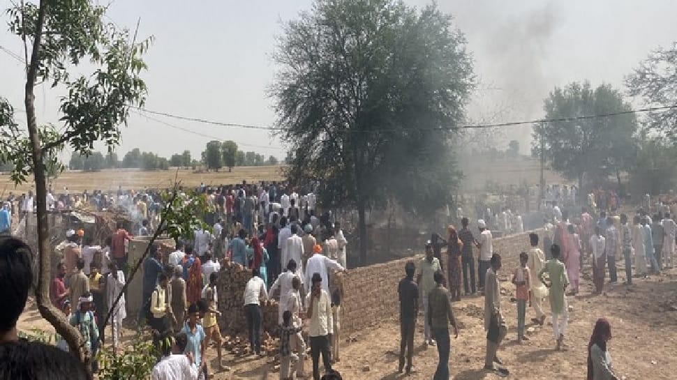 IAF&#039;s MiG-21 Fighter Jet Crashes in Rajasthan; 3 Civilians Dead, Pilot Safe