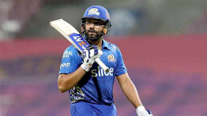 Rohit Sharma (1747 dot balls)