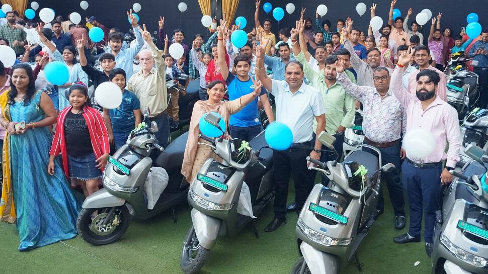 TVS To Deliver 1,000 Units Of iQube Electric Scooter In 10 Days In 10 Cities