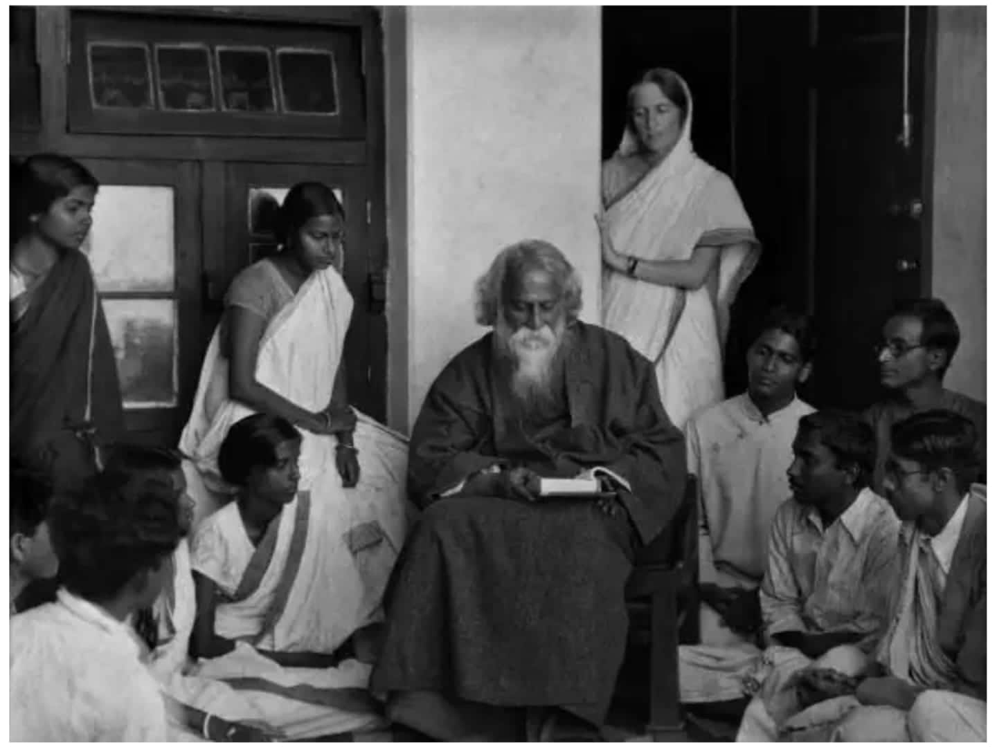 Gurudev In Shantiniketan 