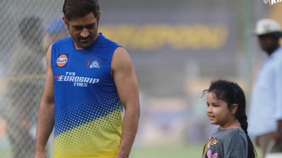 Watch: Ziva Trains With Dad MS Dhoni Ahead Of CSK vs DC Clash In IPL 2023 