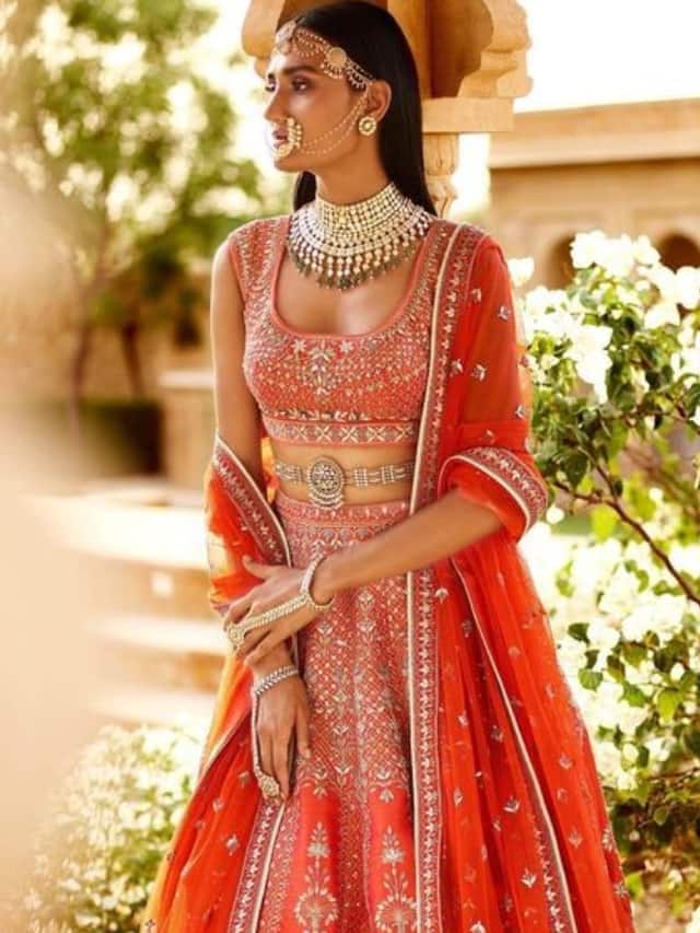 21 Different Lehenga Dupatta Draping Style For All Occassions - Wedbook | Lehenga  style saree, Dupatta draping styles, Latest bridal lehenga designs