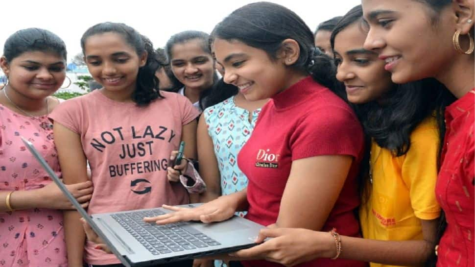 CBSE 10th Board Result 2023 Declared On cbseresults.nic.in- Here&#039;s How To Check Result Via SMS