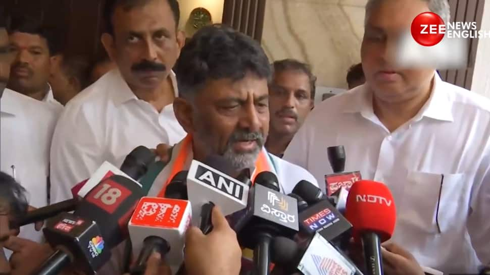 &#039;Promised To Deliver Karnataka To Congress&#039; Fold&#039;: Emotional DK Shivakumar Thanks Sonia Gandhi