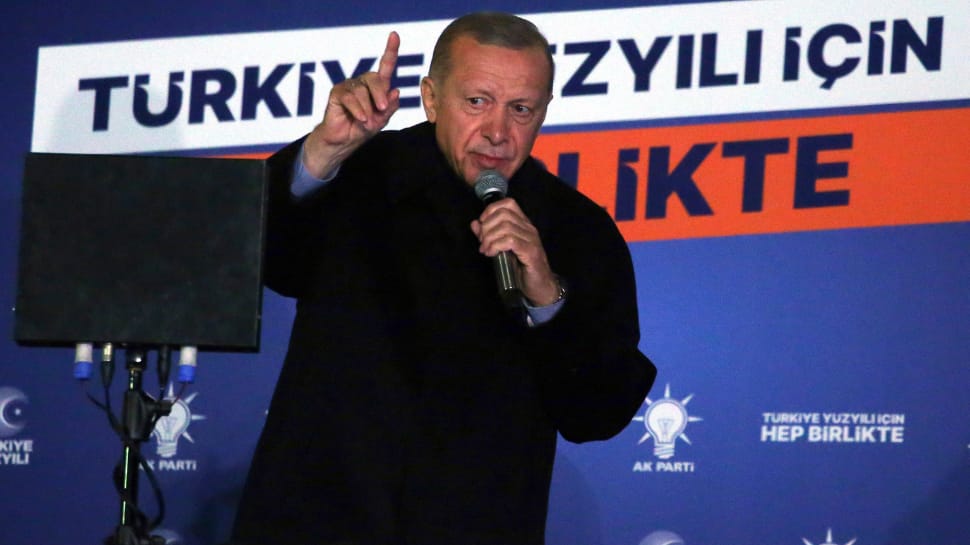 Turkey Faces Runoff Presidential Election With Tayyip Erdogan Leading