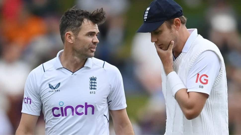 Huge Scare For England As Star Pacer Picks Up Groin Injury Ahead Of Ashes