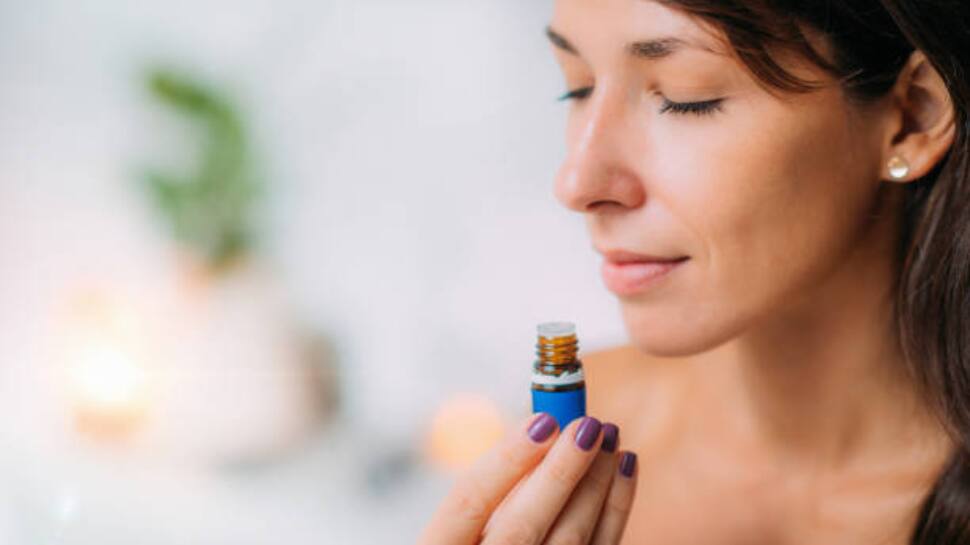 Feeling Anxious? Try 4 Calming Fragrances For Relieving Anxiety