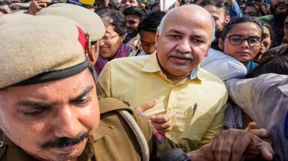 Excise Scam: ‘Manish Sisodia Destroyed Cabinet Note File Containing Legal Opinion’, Says CBI