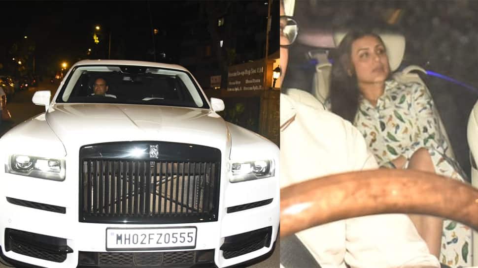Shah Rukh Khan, Rani Mukerji Arrive At Karan Johar&#039;s House For Get-Together