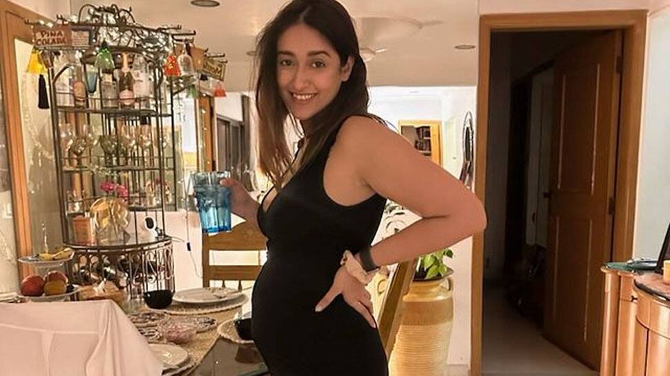 Preggers Ileana D&#039;Cruz Enjoys Her Drive On A Sunny Day, Says &#039;Bump&#039;s Out&#039;