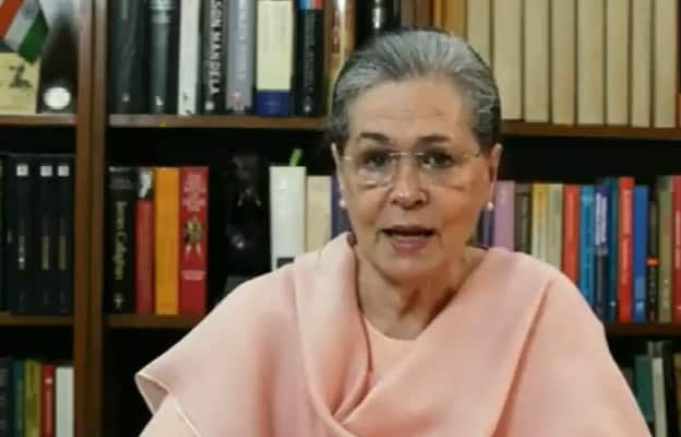 &#039;Namashkaraa...&#039;: Sonia Gandhi&#039;s Rare Video Address On Congress&#039; Karnataka Victory - Watch