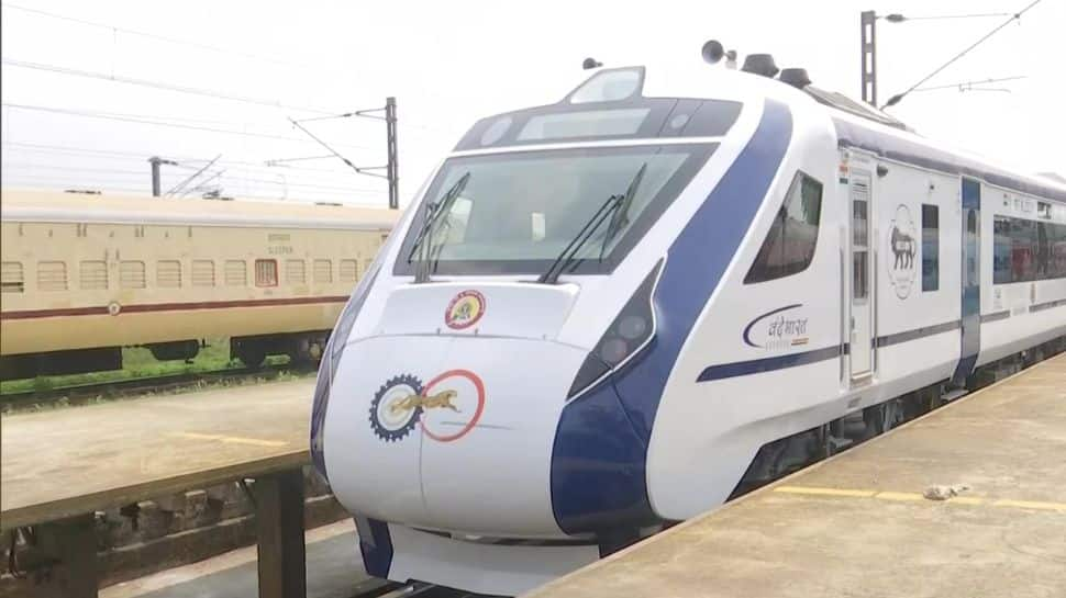 Northeast's First Vande Bharat Express Arrives At New Jalpaiguri ...