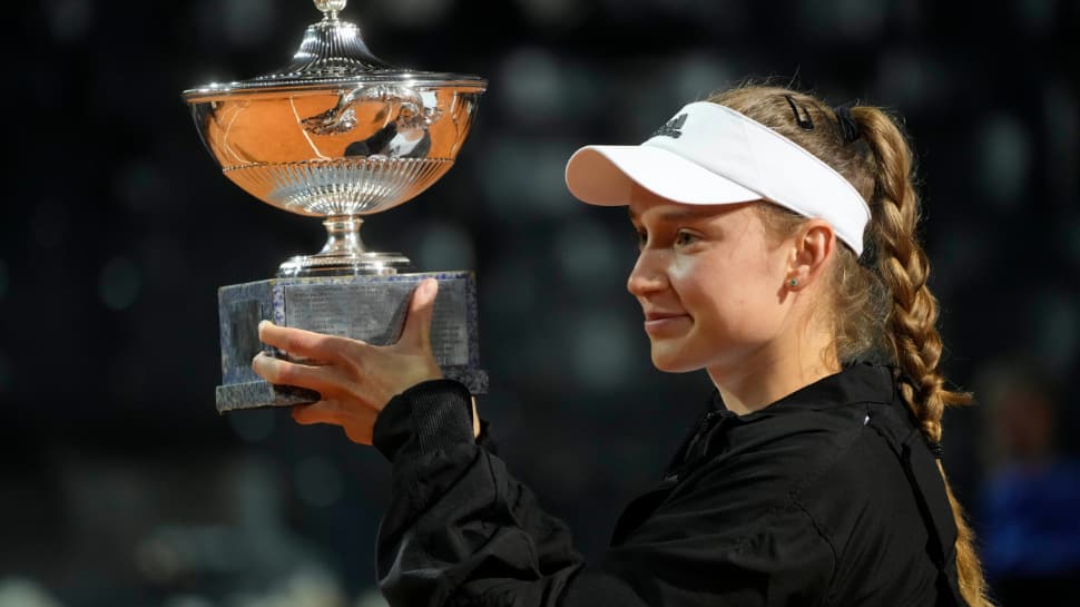 Elena Rybakina lifts Italian Open as Anhelina Kalinina retires in tears, Tennis