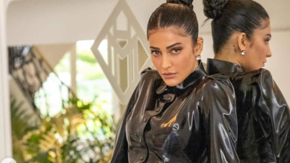 Cannes 2023: Shruti Haasan Brings Monochrome Magic To French Riviera