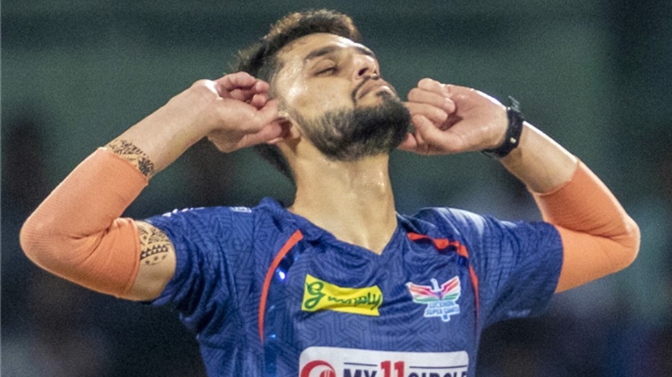 Watch: Lucknow Super Giants pacer Naveen-ul-Haq reacts to ‘Kohli, Kohli’ chants during IPL 2023 Eliminator vs Mumbai Indians