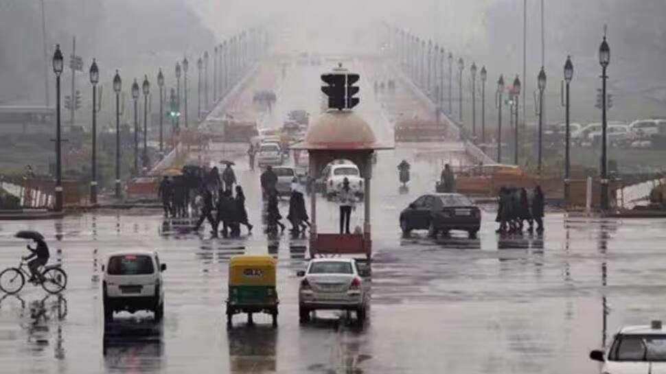 Delhi Weather Update: Cloudy Skies, Intermittent Rain To Keep Heat Wave At Bay Till June 4