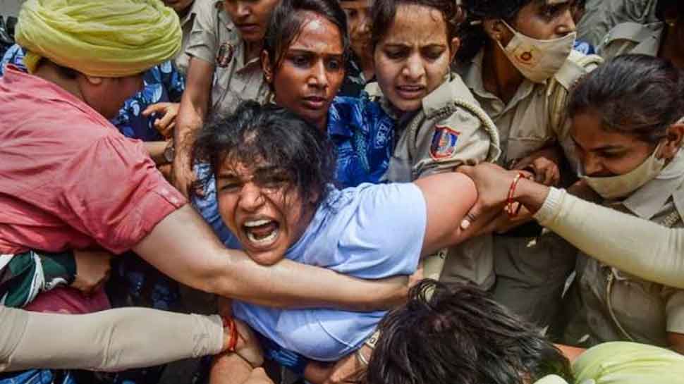 TMC Files Case Against Delhi Police For &#039;Assaulting&#039; Women Wrestlers At Jantar Mantar