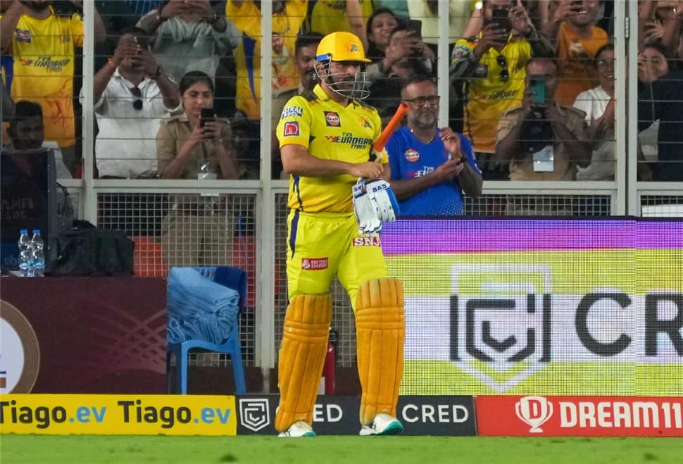 MS Dhoni's CSK defeated Sunrisers Hyderabad in the IPL 2018 final to win the title for the third time. Shane Watson was the player of the match, scoring unbeaten 117. (Photo: IANS)