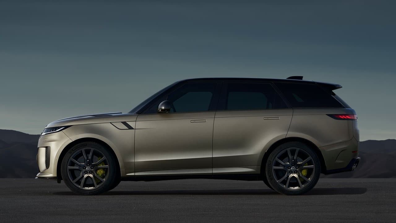 2024 Range Rover Sport SV Aerodynamics