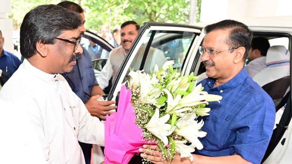 After DMK, Arvind Kejriwal gets support from Hemant Soren’s JMM against Centre’s Delhi Services Ordinance
