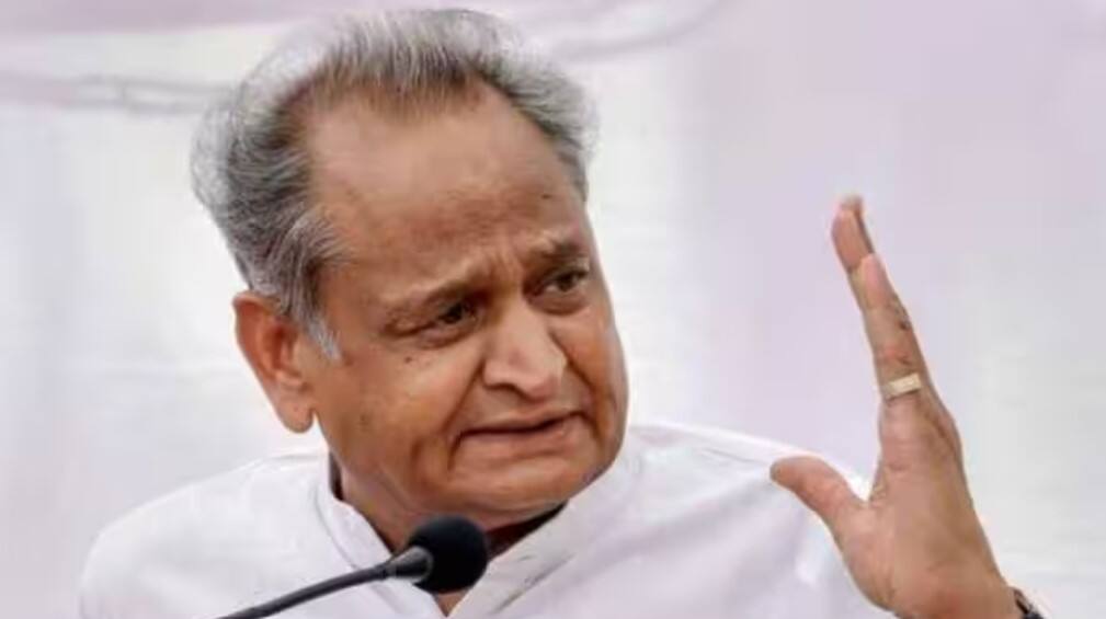 Ashok Gehlot In Jodhpur: &#039;Will Perform Magic Tricks To Earn Money, But...&#039;