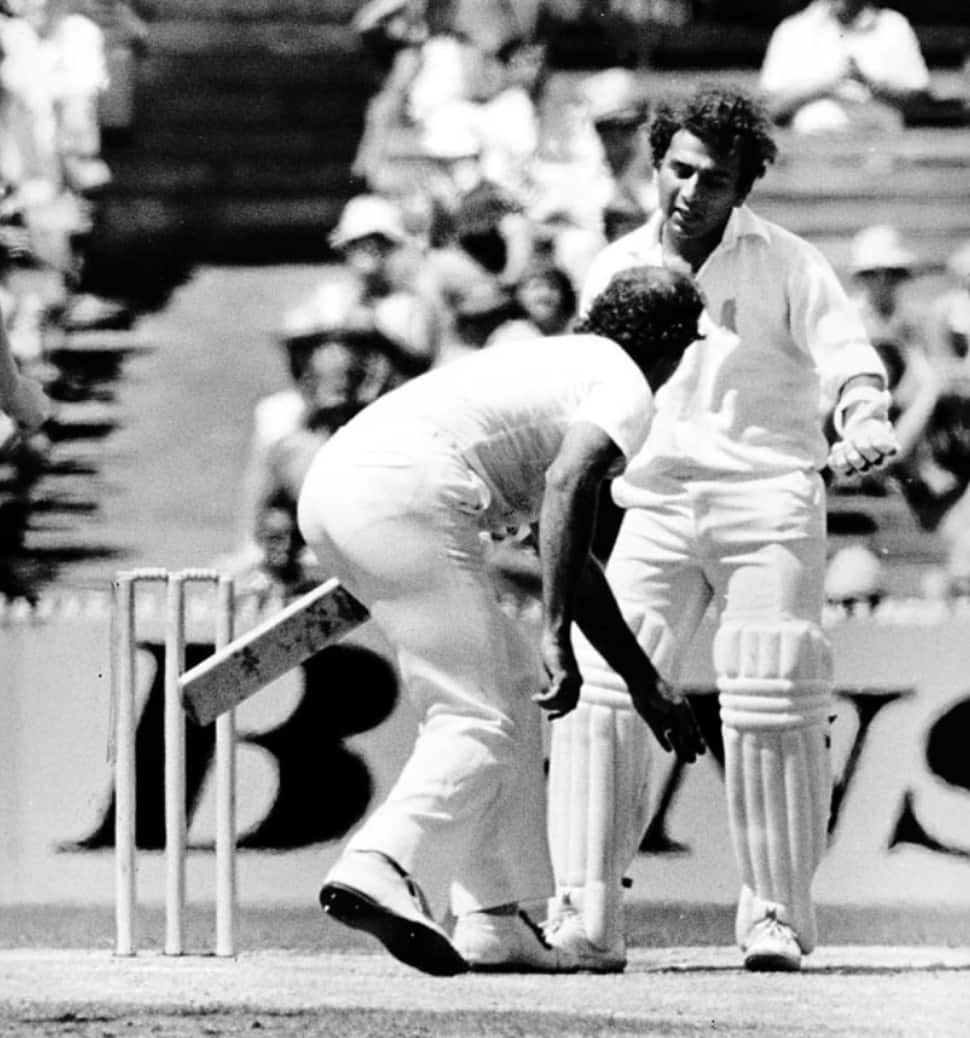 In the Melbourne Test of 1980/81, umpire Rex Whitehead ruled Sunil Gavaskar leg-before off Dennis Lillee. Gavaskar believed he has edged the ball and wasn't happy with the decision. On his way back, Gavaskar signalled to his opening part Chetan Chauhan to walk off in protest. Wing Commander Shahid Durrani, the team manager, came to the boundary ropes to prevent Chauhan from leaving. (Source: Twitter)