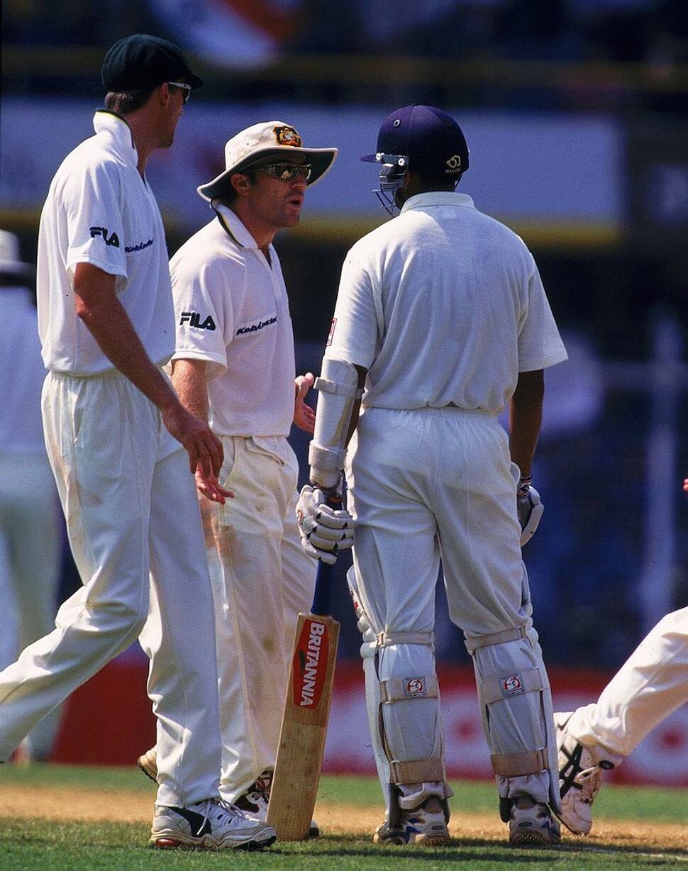 Rahul Dravid pulled Damien Fleming in the Mumbai Test match of 2000/01. At short mid-wicket, Michael Slater dived in front of him and claimed a catch, only for the television umpire to rule Dravid not out in a 2001-02 series Test in Mumbai. Slater immediately walked up to Dravid and a lot was said between the two before umpires intervened. (Source: Twitter)