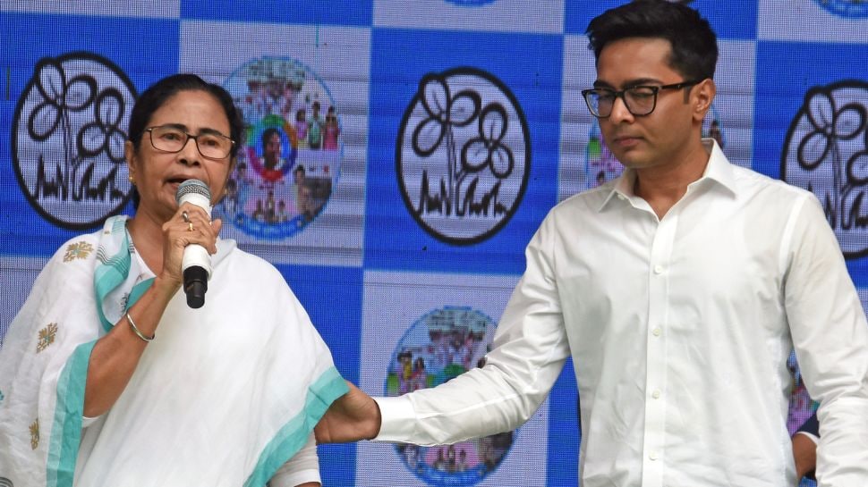 Inhumane Act: Mamata Banerjee After Nephew Abhisheks Wife Stopped At  Airport | India News | Zee News