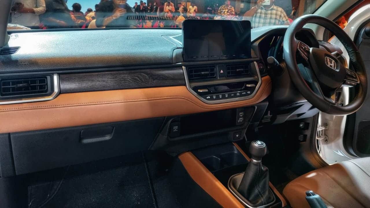 Honda Elevate Dashboard